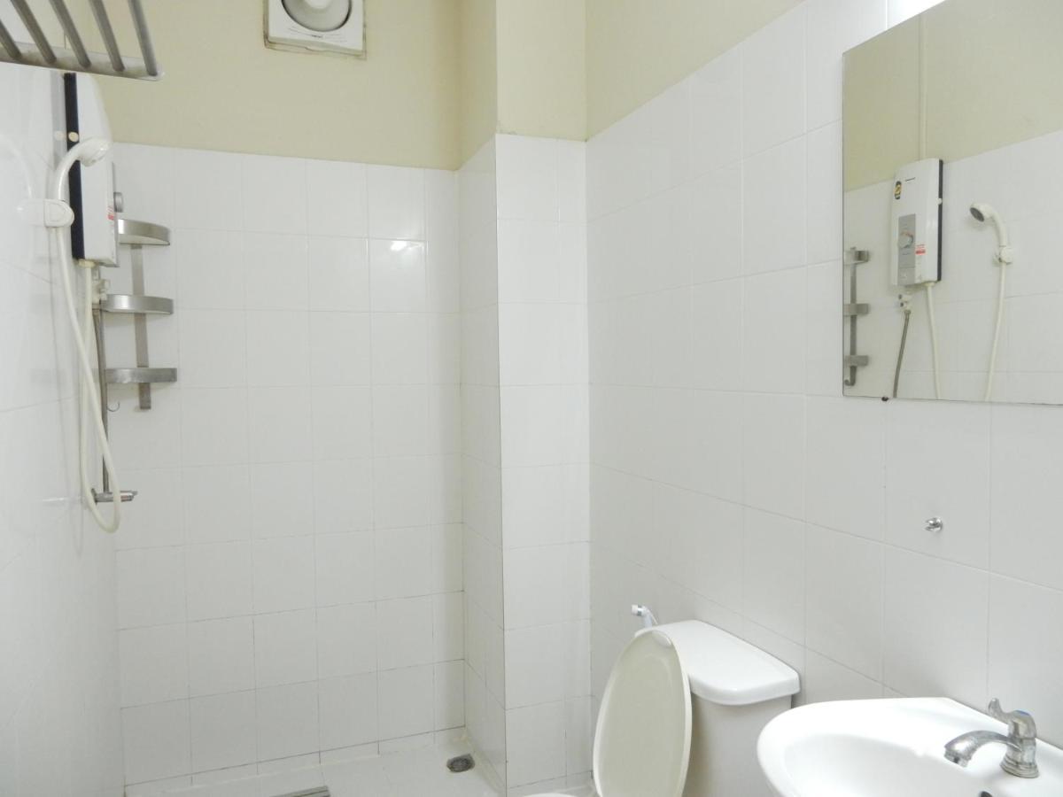 Vang Vieng Camellia Hotel מראה חיצוני תמונה