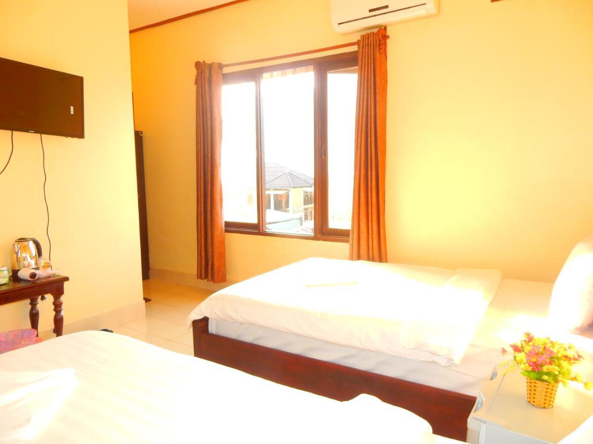 Vang Vieng Camellia Hotel מראה חיצוני תמונה